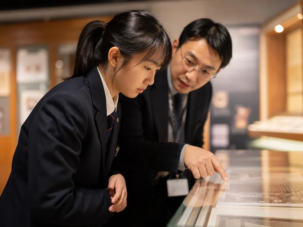 IB History SL - Course Guide: Syllabus, Assessment and Study Tips 5 IB History SL primary source archives